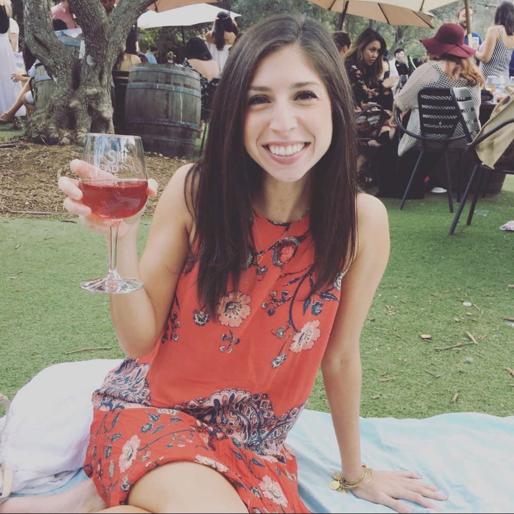 Meet your Posher, Arielle